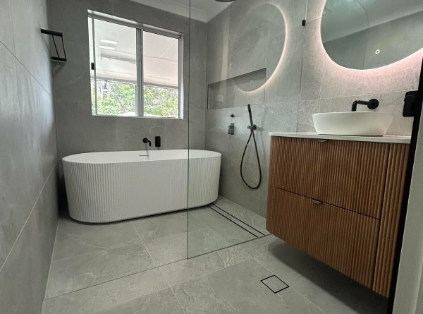 local bathroom renovation companies